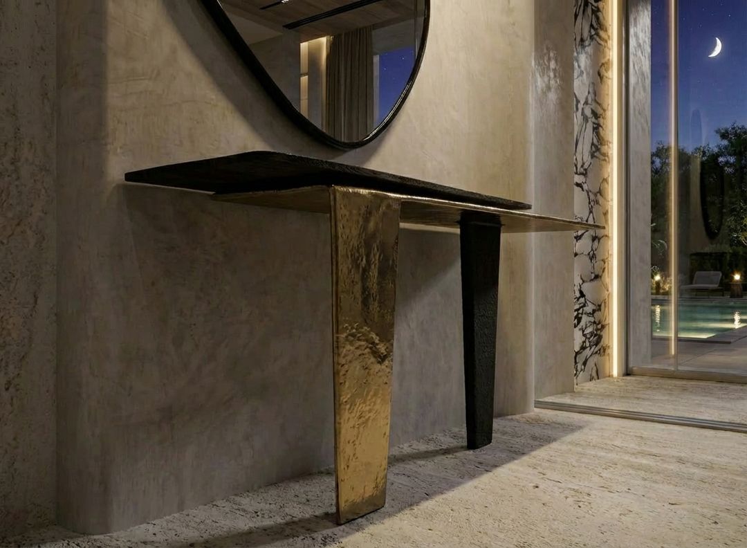The Torino Axis Console, view 3