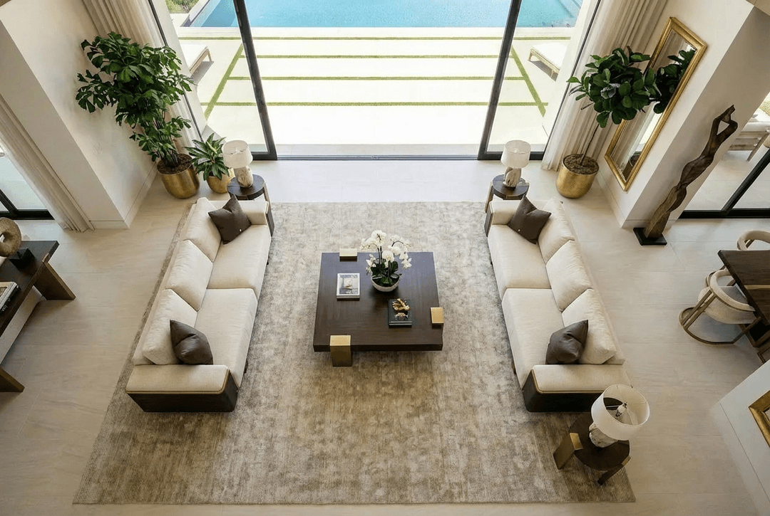 The Aurelio forte Sofa, view 4