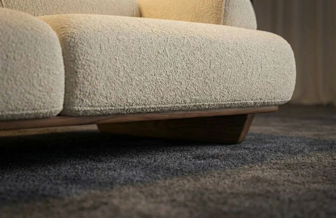 The Luce Morbida Sofa, view 5